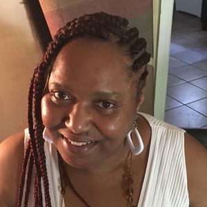 Meet your Posher, Pamela